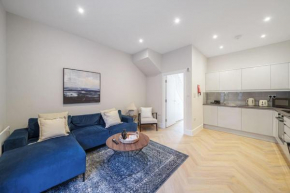 Cosy Tooting Retreat: 2-Bed Gem